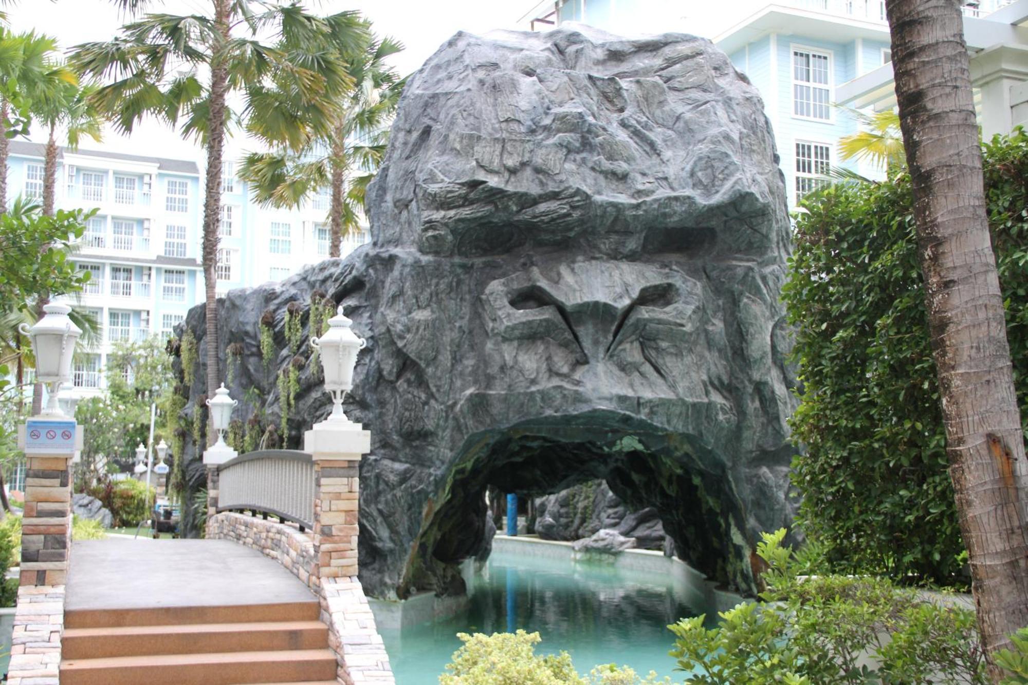 Grand Florida芭提雅带免费游泳池温泉和健身房和办公区水上花园公寓e208 Na Chom Thian Ngoại thất bức ảnh
