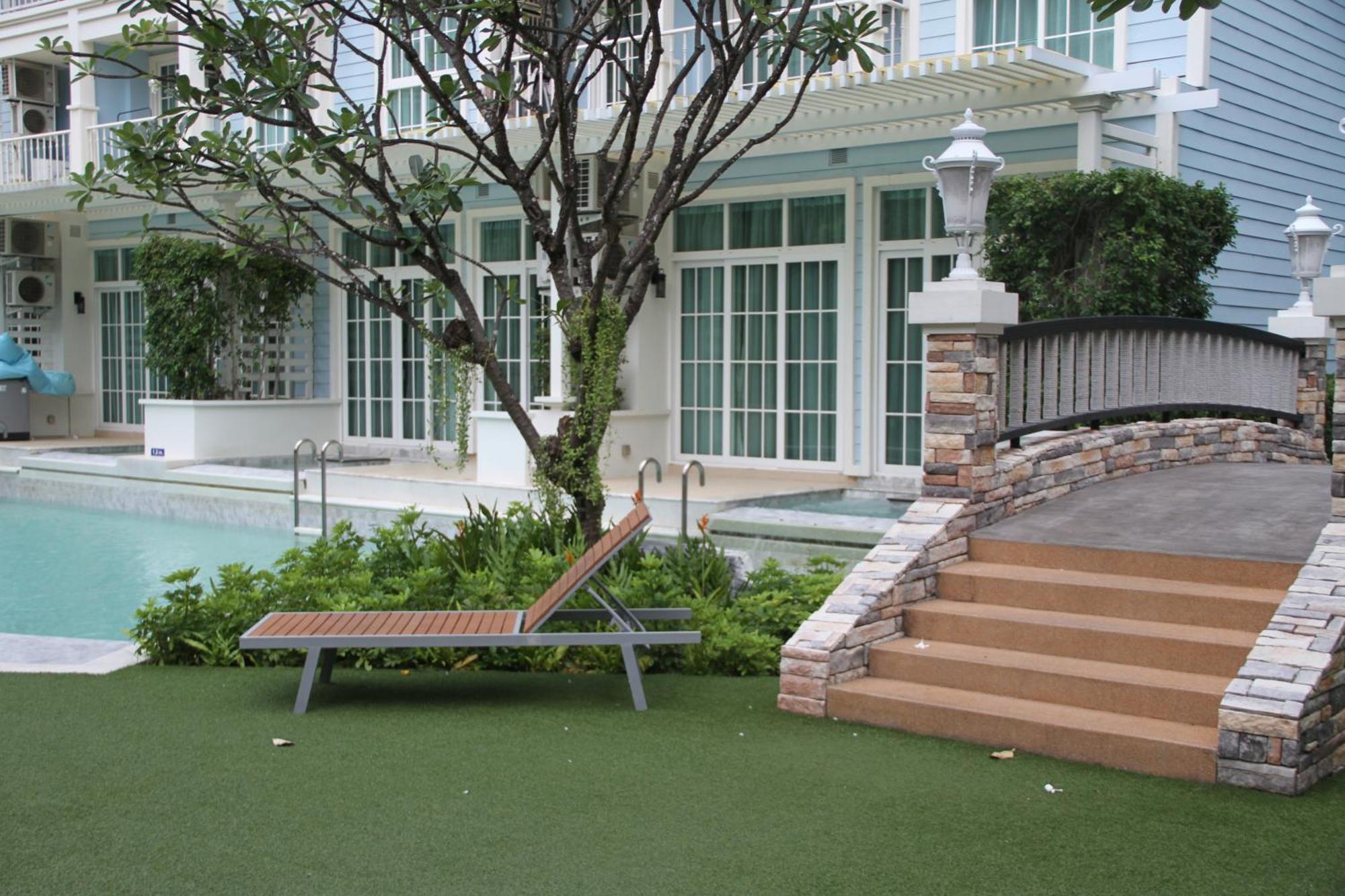 Grand Florida芭提雅带免费游泳池温泉和健身房和办公区水上花园公寓e208 Na Chom Thian Ngoại thất bức ảnh