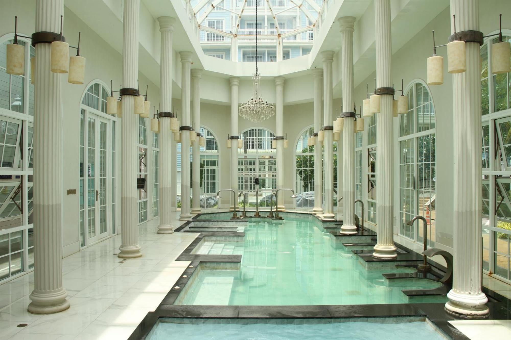 Grand Florida芭提雅带免费游泳池温泉和健身房和办公区水上花园公寓e208 Na Chom Thian Ngoại thất bức ảnh