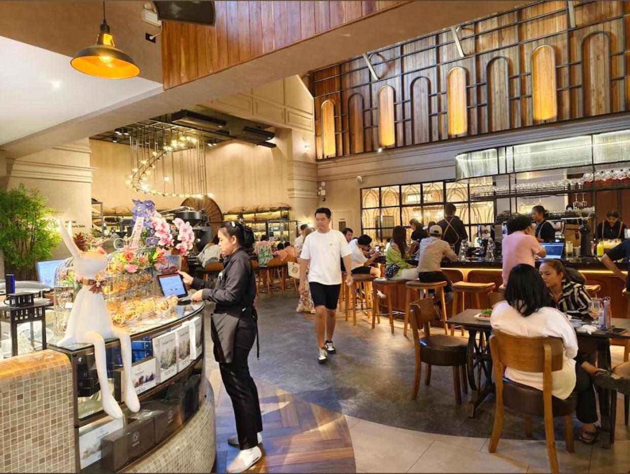Grand Florida芭提雅带免费游泳池温泉和健身房和办公区水上花园公寓e208 Na Chom Thian Ngoại thất bức ảnh